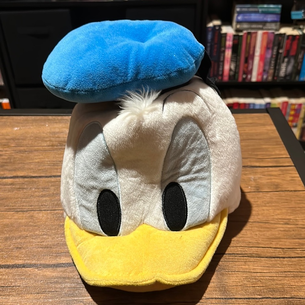 Donald Duck Tokyo Disney hat